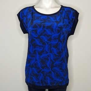 Diane Von Furstenberg blue graphic silk blouse 6